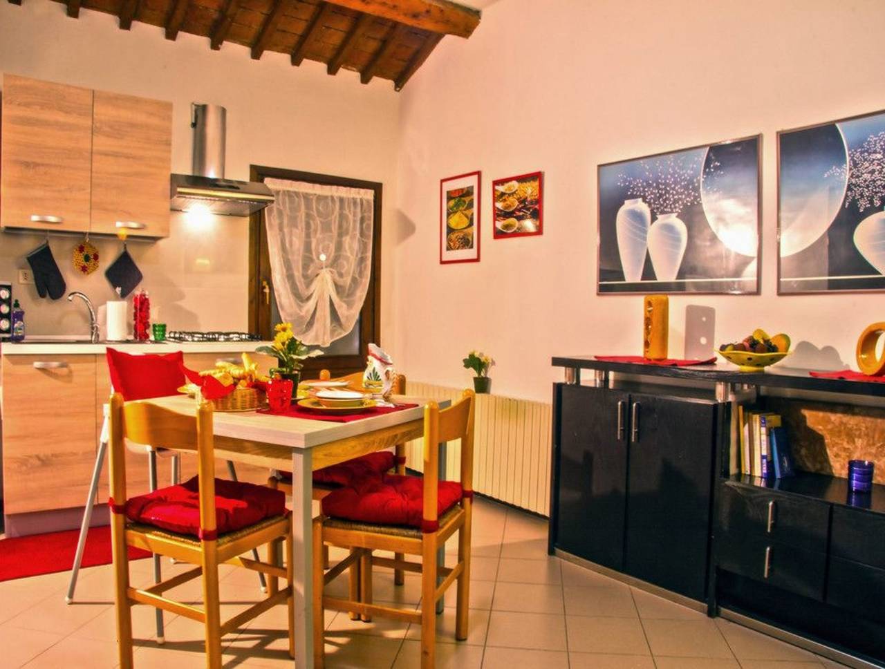 Entire apartment, In the very heart of the small town and very close to the centre, in Montagnana, Padua Province