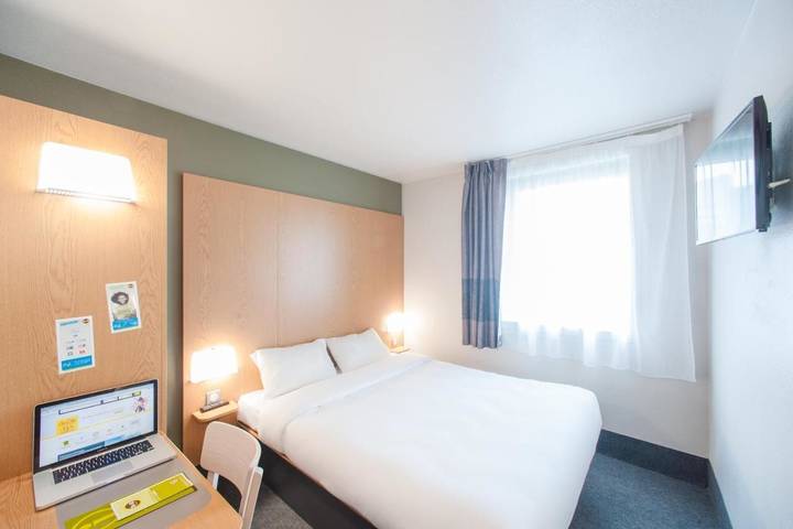 Hôtel pour 2 personnes, avec Terrasse à Saint-Jouan-des-Guérets - 3