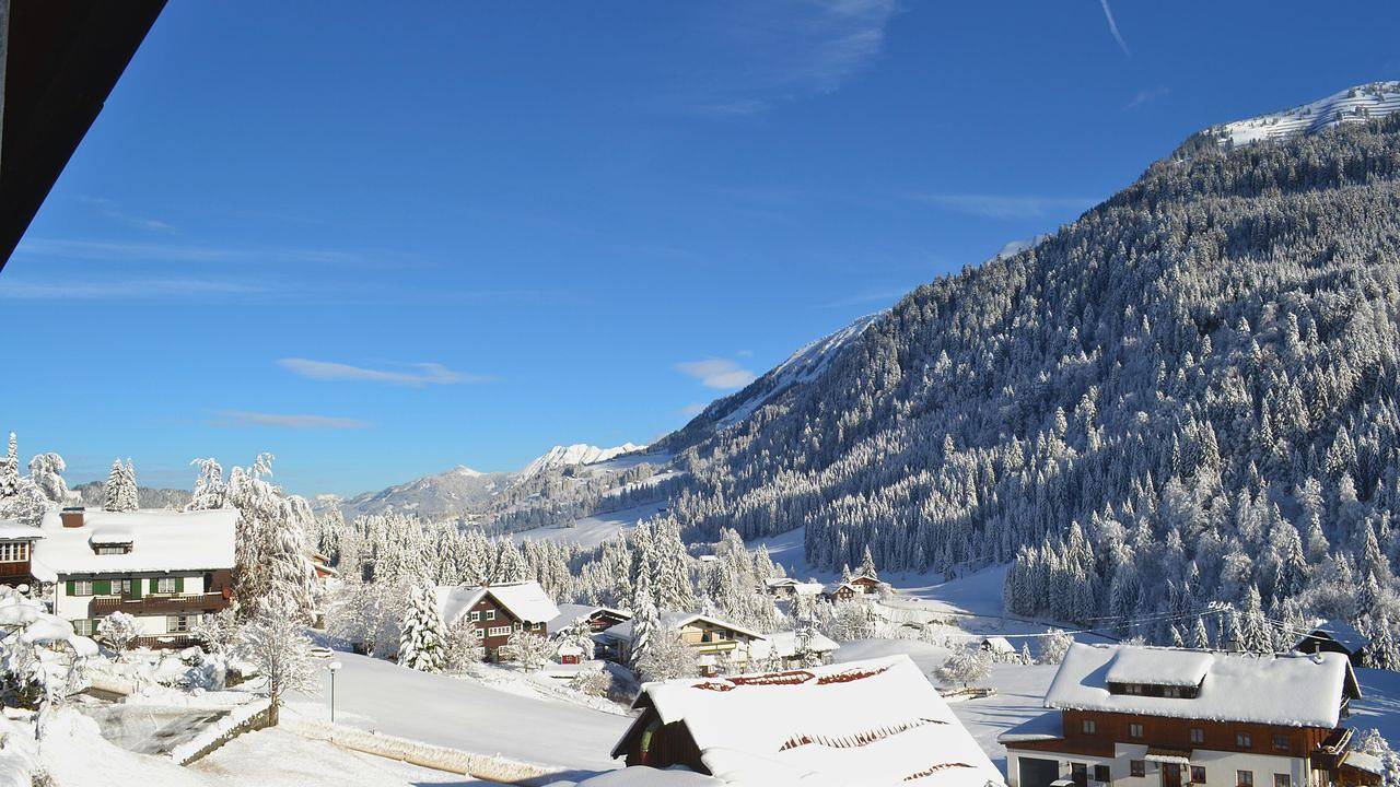 Entire holiday apartment, Ferienwohnung für 3 Personen (27 m²) in Hirschegg (Vorarlberg) in Hirschegg Kleinwalsertal, Mittelberg
