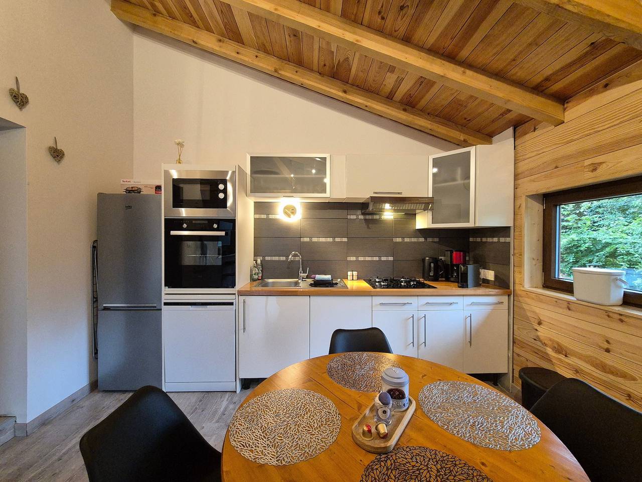Chalet 'Le Cocon' met privé terras en Wi-Fi - Label Valeurs Parc Naturel Régional, foto 10