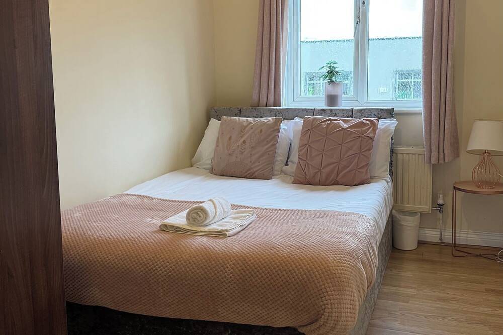Entire apartment, The Dock - Perfect for Long Stays and Contractors in South Shields, South Tyneside