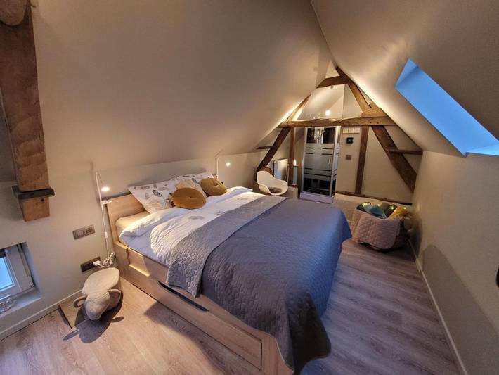 Location de vacances pour 4 personnes, avec Terrasse et Jardin ainsi que Piscine et Vue à Alost
