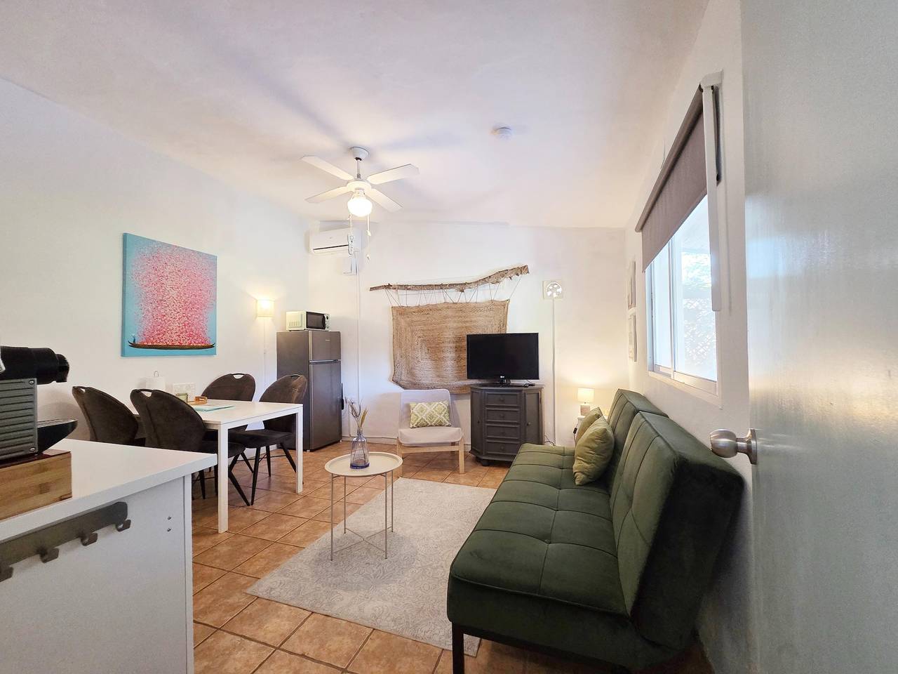 Casita mit geräumigem Privatgarten in Cártama, Málaga Provinz