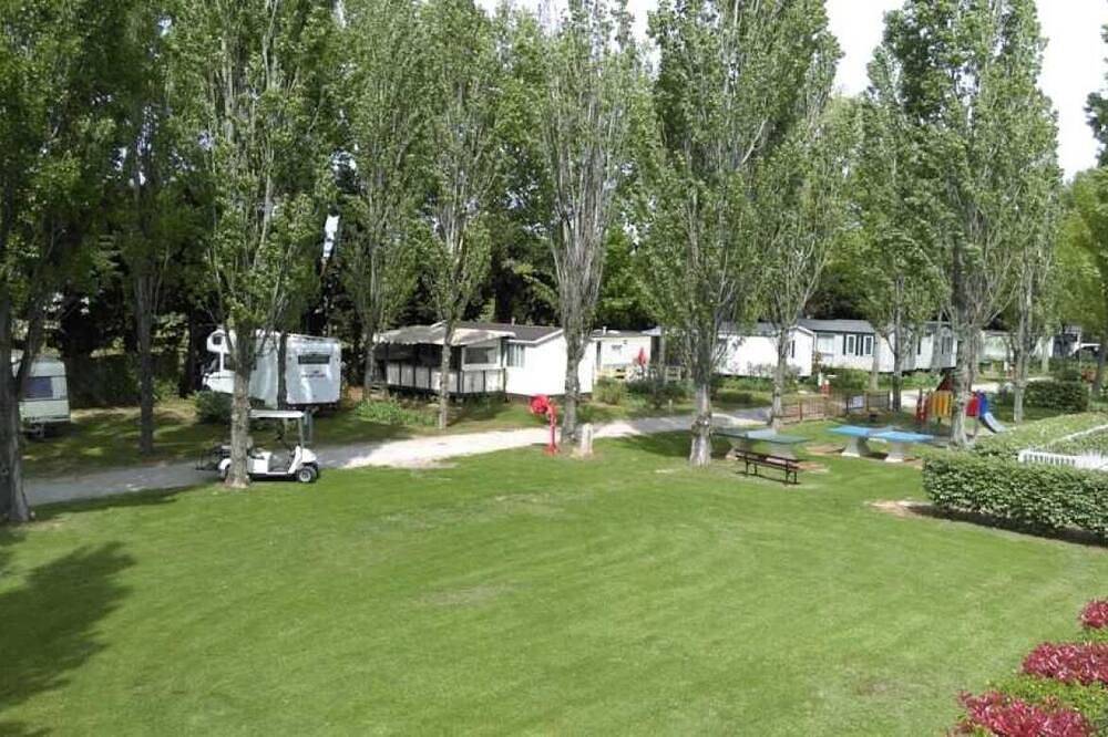 Camping 4 étoiles - Piscine  - ccbahdg in Lansargues, Côte d'Améthyste
