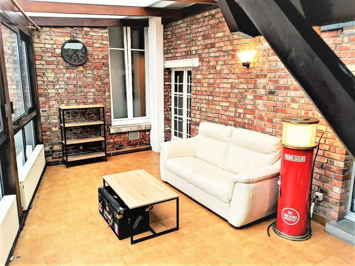 Appartement entier, Greyhound - Grand Appartement centre-ville in Soissons, Aisne