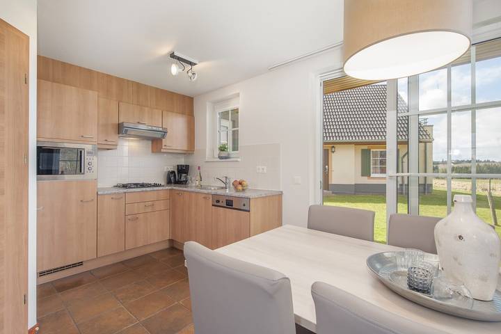 Bungalow für 6 Personen, mit Garten und Terrasse in Mosel-Saar - 2