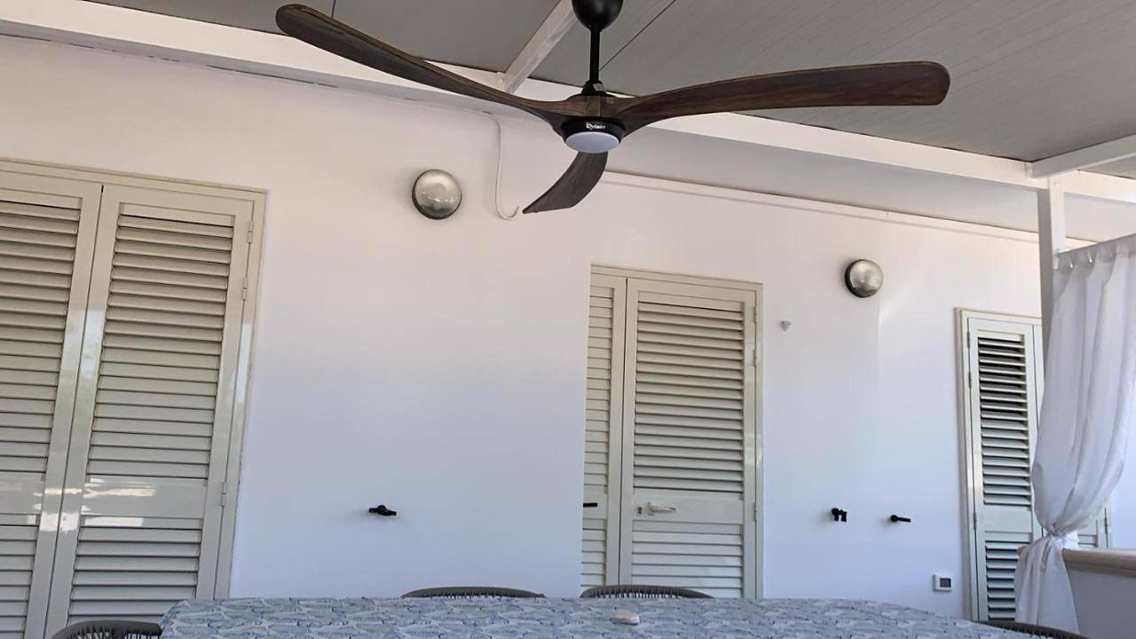 Villa Ticia a 100 metri dalla spiaggia con parcheggio privato in Lido Marini, Golf von Tarent