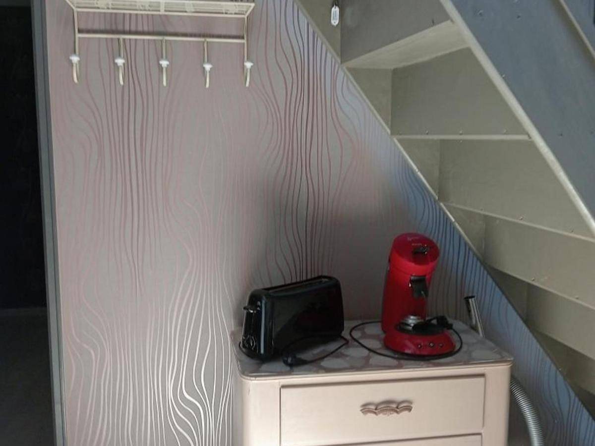 Holiday Home (4 Adults) in Faverolles-sur-Cher, Région de Blois