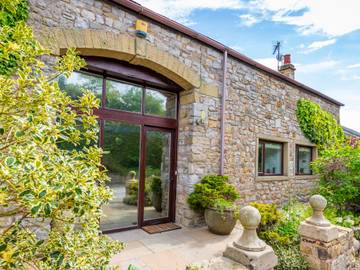Cottage for 13 People in Forest of Bowland, Photo 3