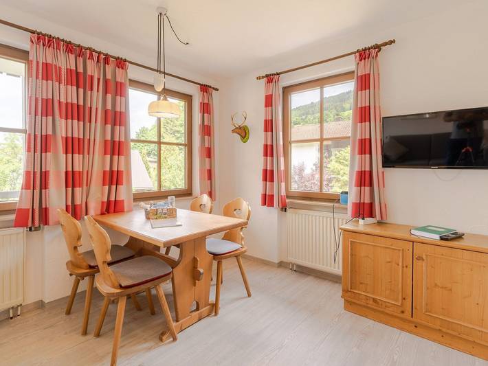 Ferienwohnung für 4 Personen, mit Sauna und Balkon sowie Pool in Bad Hindelang - 3