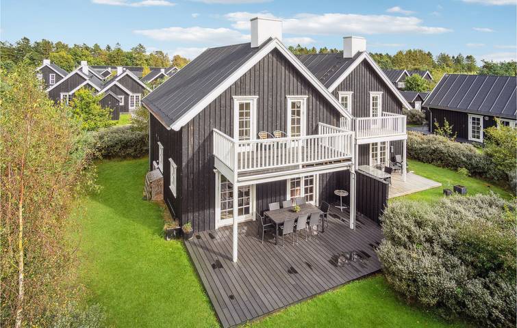 Ferienhaus für 8 Personen, mit Whirlpool und Sauna sowie Garten und Terrasse - 1