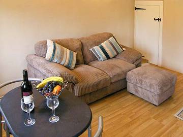Log Cabin for 2 People in Dorset, South West England, Photo 1