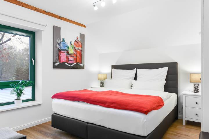 Ferienwohnung für 5 Personen, mit Terrasse und Garten