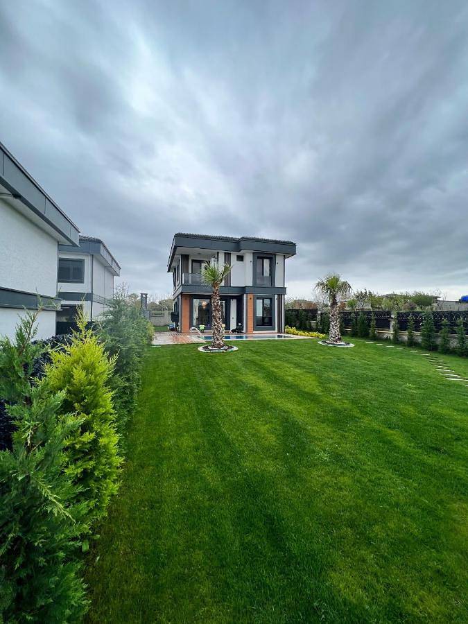 Villa für 10 Personen, mit Ausblick und Garten sowie Pool in der Türkei - 4