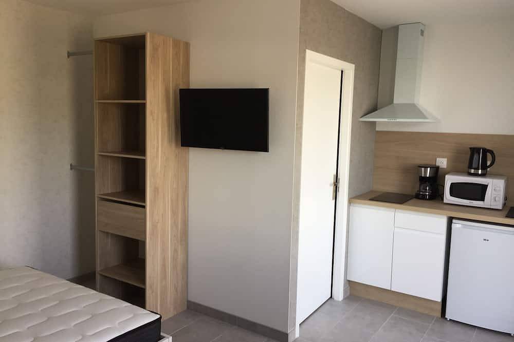 Appartement entier, A 15min du parc d'attractions Le Pal ! Studio meublé résidence neuve plain pied in Bourbon-Lancy, Région de Charolles