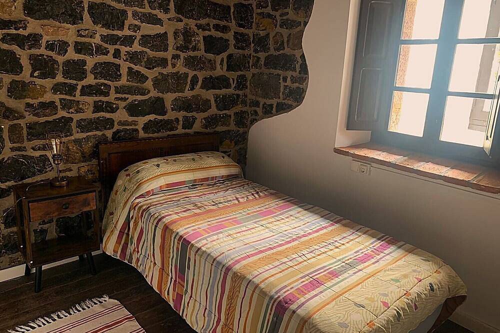 Casa Rural Ribota junto al Sella in Oseja de Sajambre, Cordillera Cantábrica