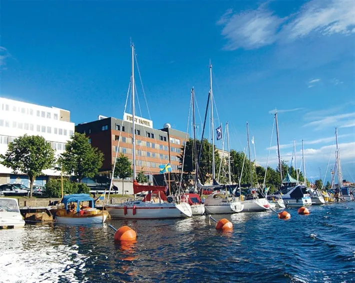 Hotel für 4 Personen, mit Sauna - 1