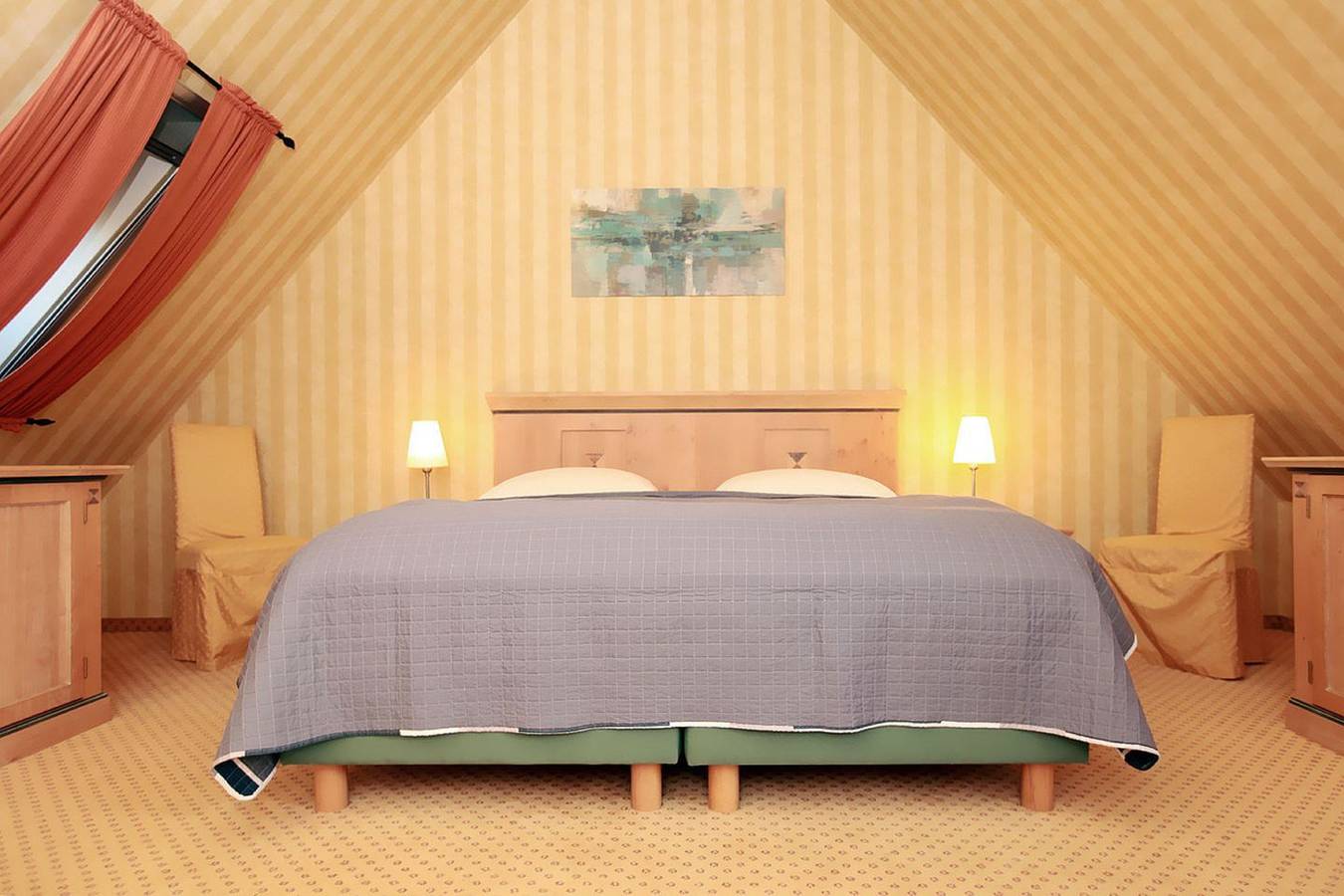 Ganze Wohnung, Durch den Küstenwald in wenigen Minuten am Strand in Neuhaus (Dierhagen), Dierhagen