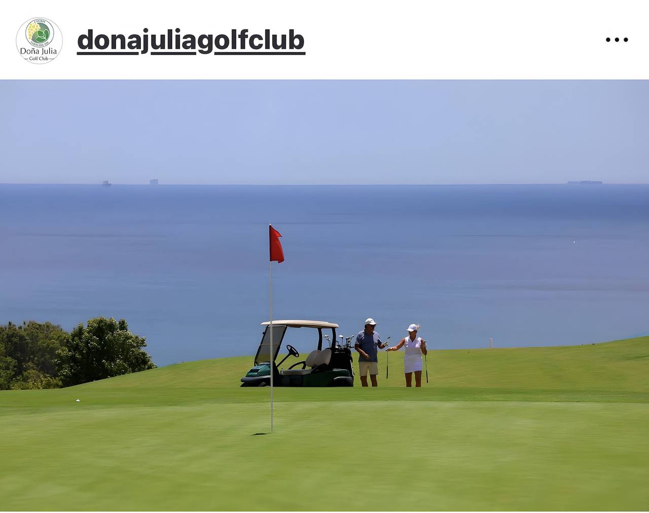 Entire apartment, Apartment 'Casares Beach Golf' with Shared Pool, Wi-Fi and Air Conditioning in Playa Ancha, Casares