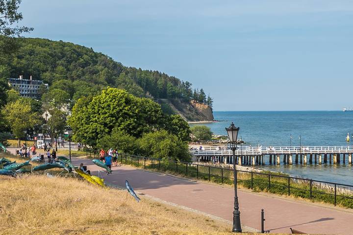Appartement entier, Three-Level Apartment with a Terrace | Near the Beach in Orłowo, Gdynia