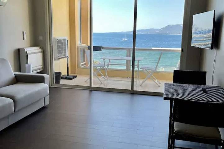 Appartement entier, Studio face à la mer in Propriano, Arrondissement de Sartène
