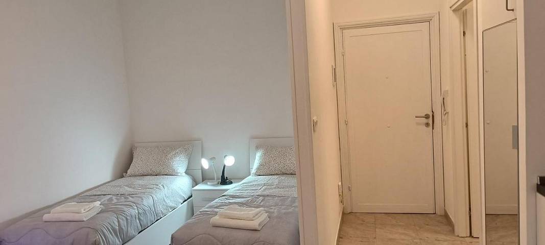 Chambre d’hôte pour 3 personnes, avec balcon et vue à Bologne - 2