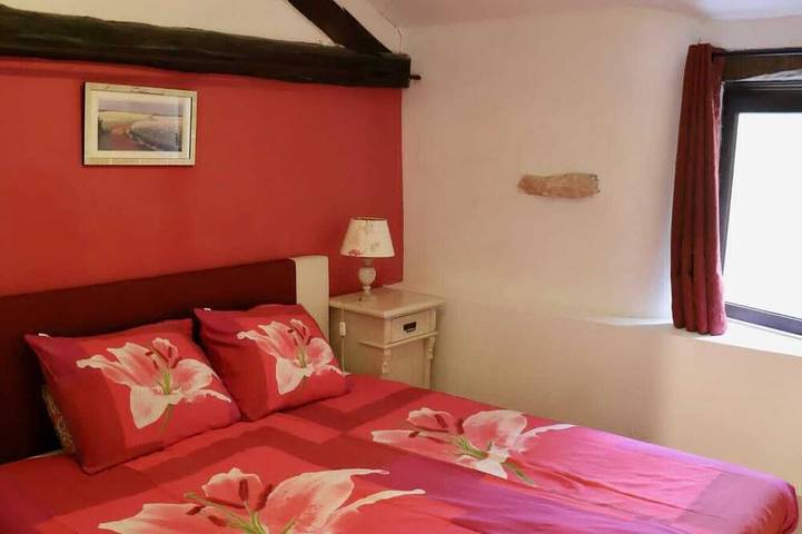 Gîte pour 6 personnes, avec piscine ainsi que jardin et sauna à Sauveterre-la-Lémance - 4