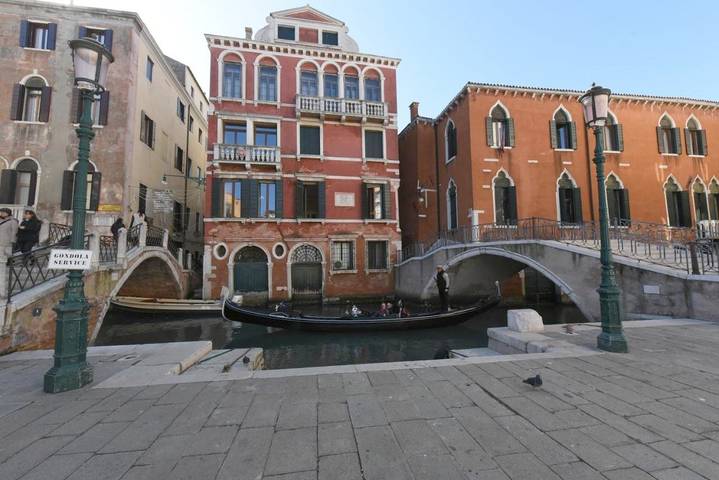 BnB für 2 Personen, mit Balkon in Venedig