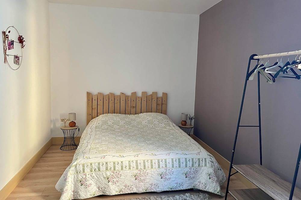 In Sologne, family home with garden near Chambord castle and forests  in Bracieux, Sologne