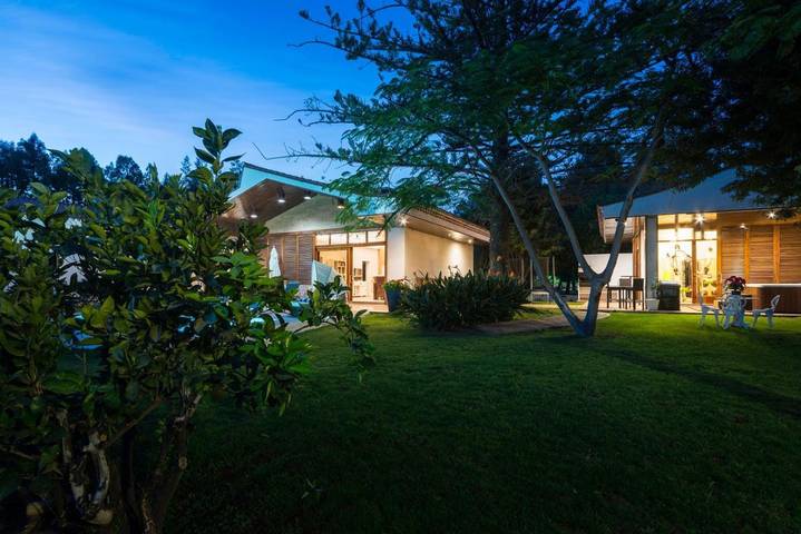 Casa rural para 14 personas, con Balcón y Jacuzzi además de Terraza y Jardín en Valsequillo de Gran Canaria - 2