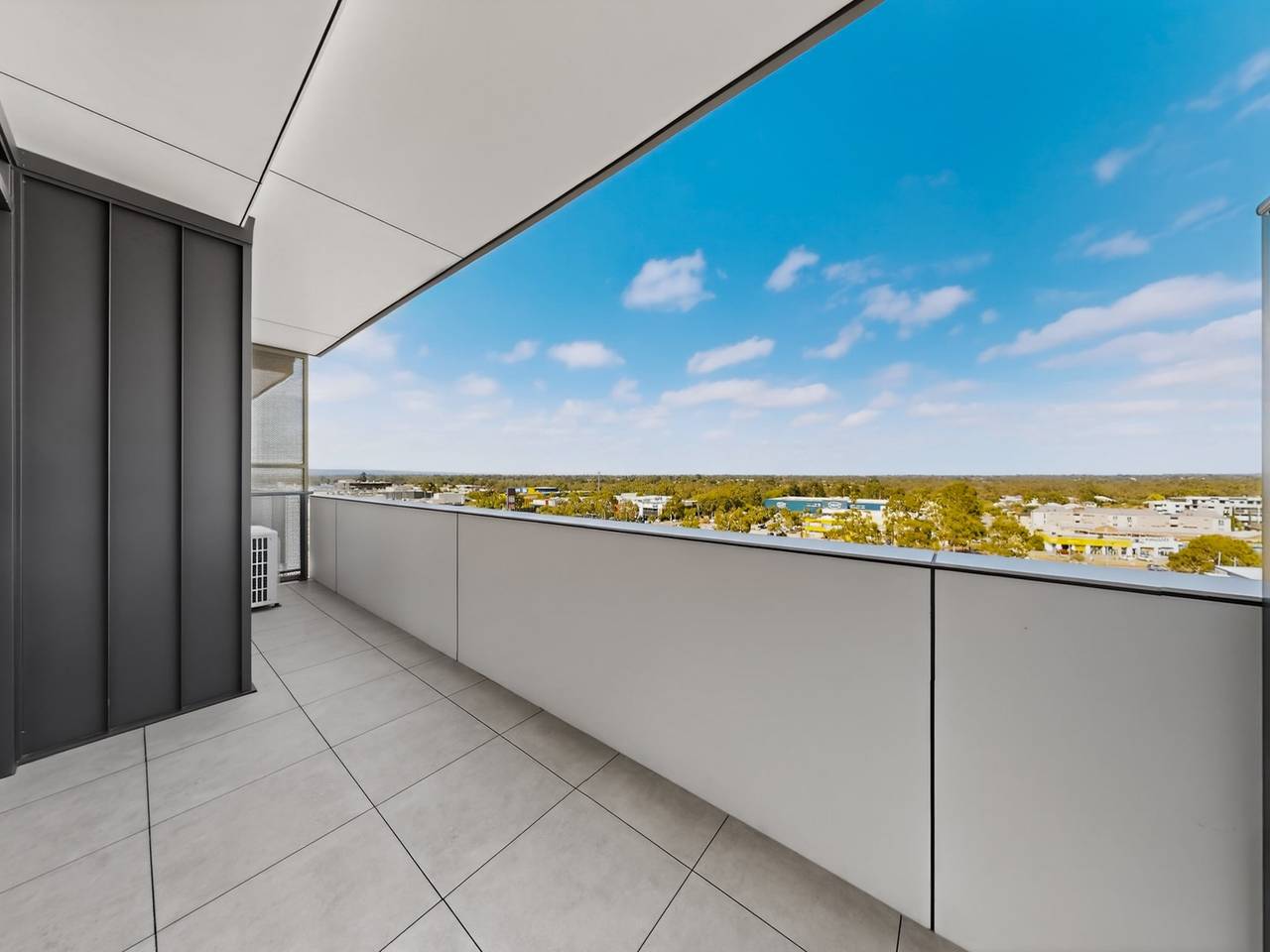 Hel leilighet, Stilig ny leilighet i Cannington med parkering in Cannington, Perth