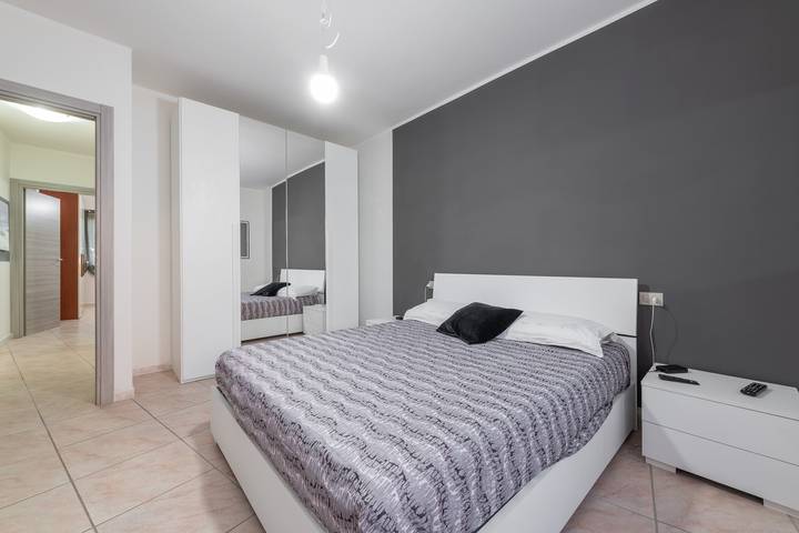 Appartamento "Casi" con vista sulle montagne, terrazza e aria condizionata in Crabonaxa/Villasimius, Villasimius