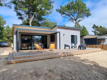 Gîte pour 6 personnes, avec piscine ainsi que terrasse et jardin à Jullouville