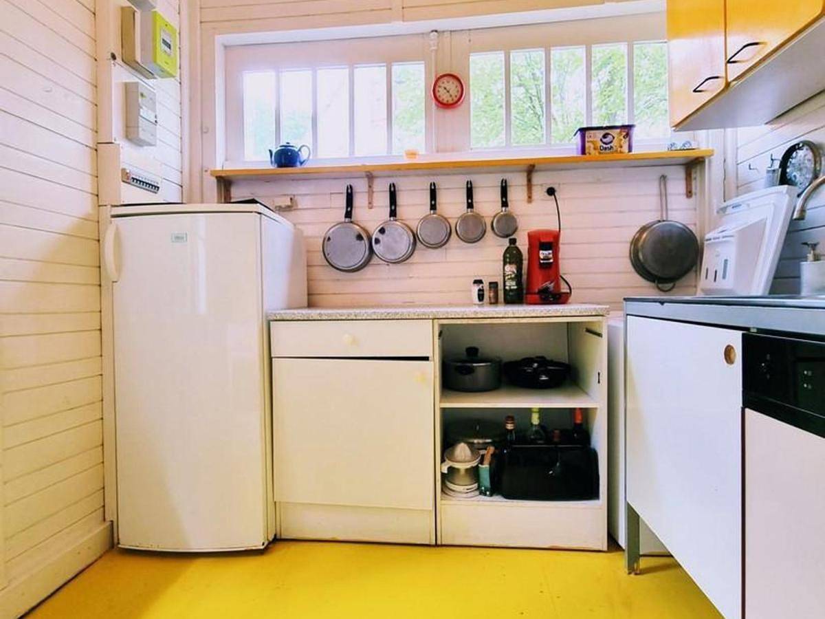 Chalet rustique en bois avec jardin clos près de Paris, animaux acceptés, tout inclus - Fr-1-649-65 in Montsoult, Val-d'Oise