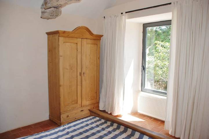 Location de vacances pour 8 personnes, avec balcon ainsi que piscine et jardin à Ginals - 4