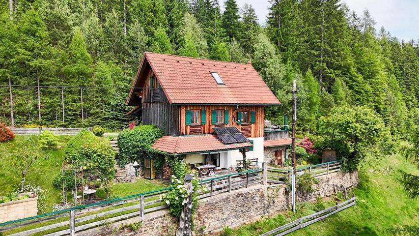 Ferienhaus für 4 Personen, mit Whirlpool und Terrasse sowie Garten und Pool in Deutschlandsberg