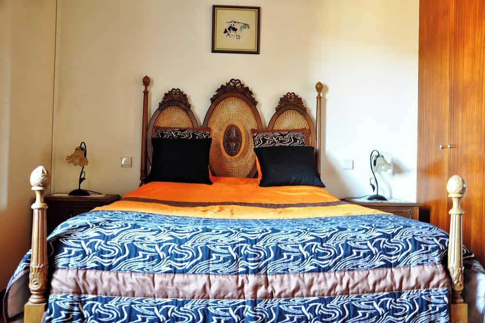 Casa de Fora Refuge of Tranquillity Surrounded by the exuberant nature of the Minho region in Fafe, Distrito de Braga