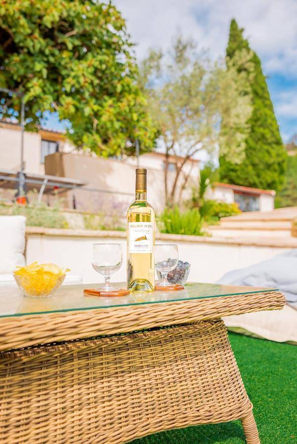 Chambre d’hôte pour 6 personnes, avec jardin et piscine dans les Alpes-de-Haute-Provence - 3