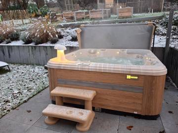 Chambre d’hôte pour 2 personnes, avec jardin et jacuzzi à Stavelot