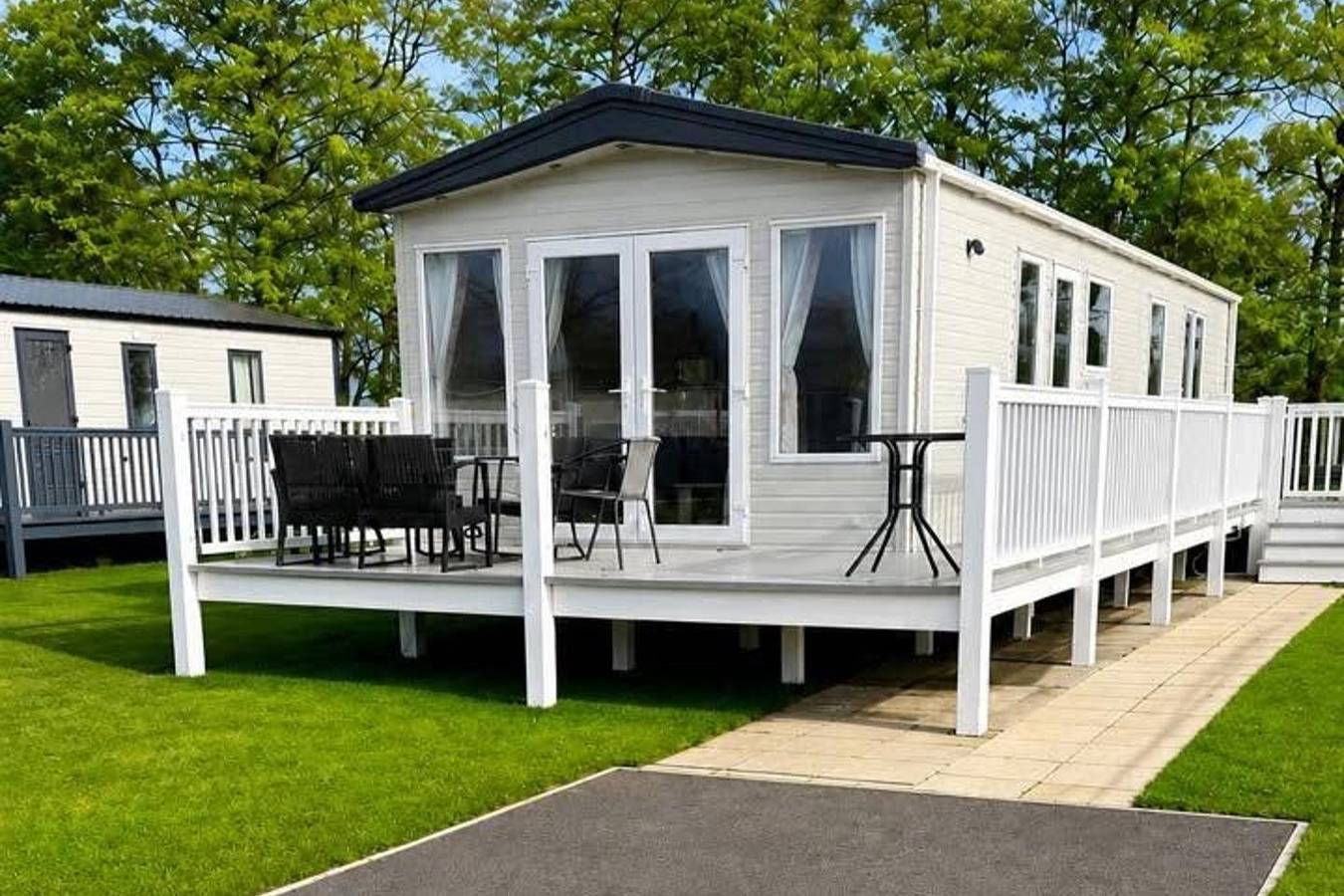 Tattershall Lakes - Hot Tub - Sleeps 6 - Pets in Tattershall, Lincolnshire