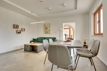 Villaggio Vacanze per 4 Persone in Montenegro, Foto 1