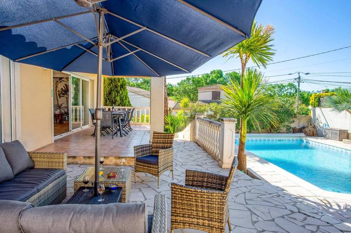 Location de vacances pour 8 personnes, avec jardin à Pinet (homonymie) - 3