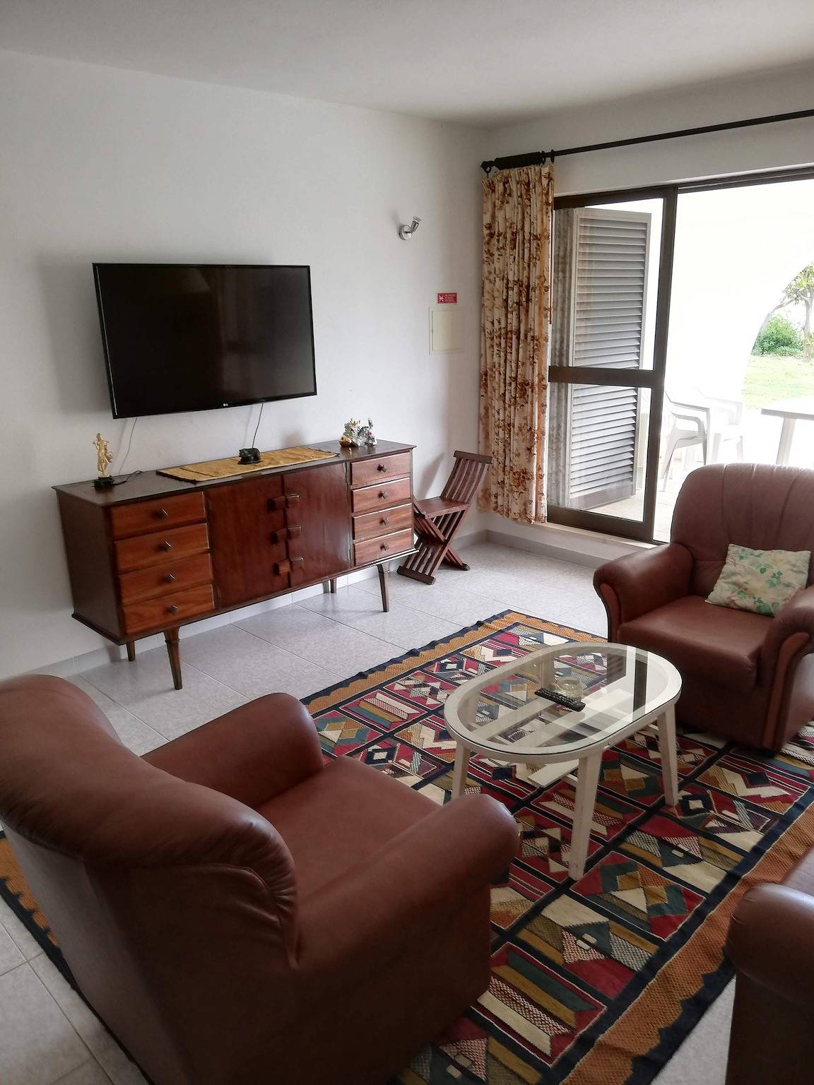 Casa de Campo 'Ivone' com Vista Mar, Piscina Privada e Wi-Fi in Praia da Rocha, Portimão