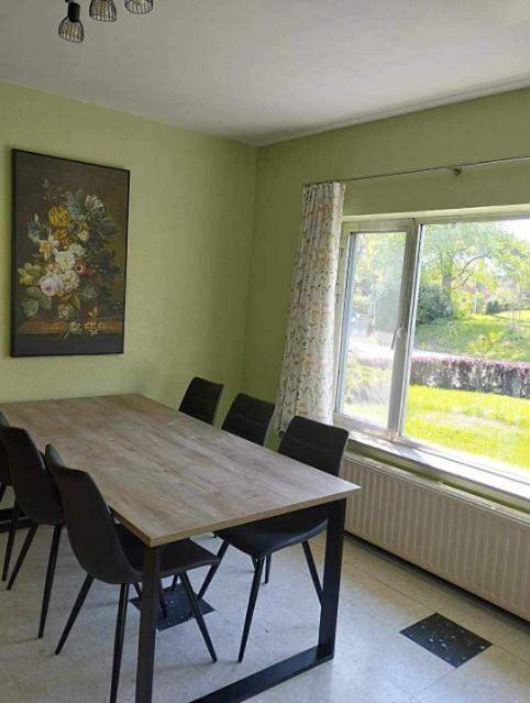 Location de vacances pour 8 personnes, avec jardin et vue à Tellin - 4
