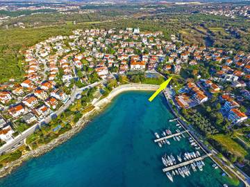 Ferienwohnung für 4 Personen, mit Balkon in Pjescana Uvala