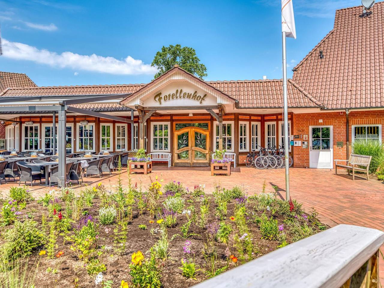 Forellenhof, Hotel - Fewo Forellenblick, Dusche oder Bad, Wc in Walsrode, Landkreis Heidekreis