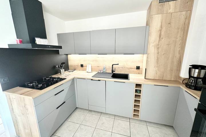 Gîte pour 4 personnes, avec terrasse à Larmor-Plage - 2