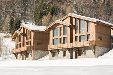 Gîte pour 12 personnes, avec terrasse et sauna dans Office de Tourisme de Praz sur Arly
