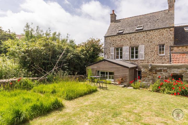 Gîte für 6 Personen, mit Terrasse und Garten in Fermanville