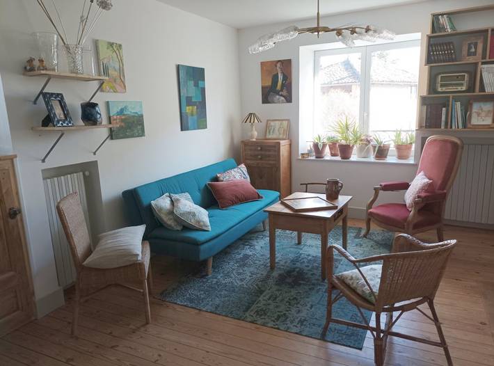 Gîte pour 5 personnes, avec balcon, animaux acceptés à Romanèche-Thorins